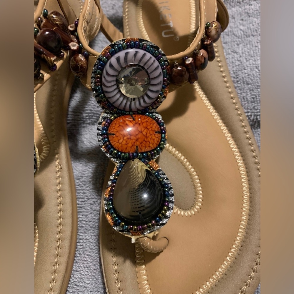 #S703 - SIKETU Boho Beige + Faux Jewel Stone Flat Sandals, Womens Size 8M (US) - Picture 4 of 15